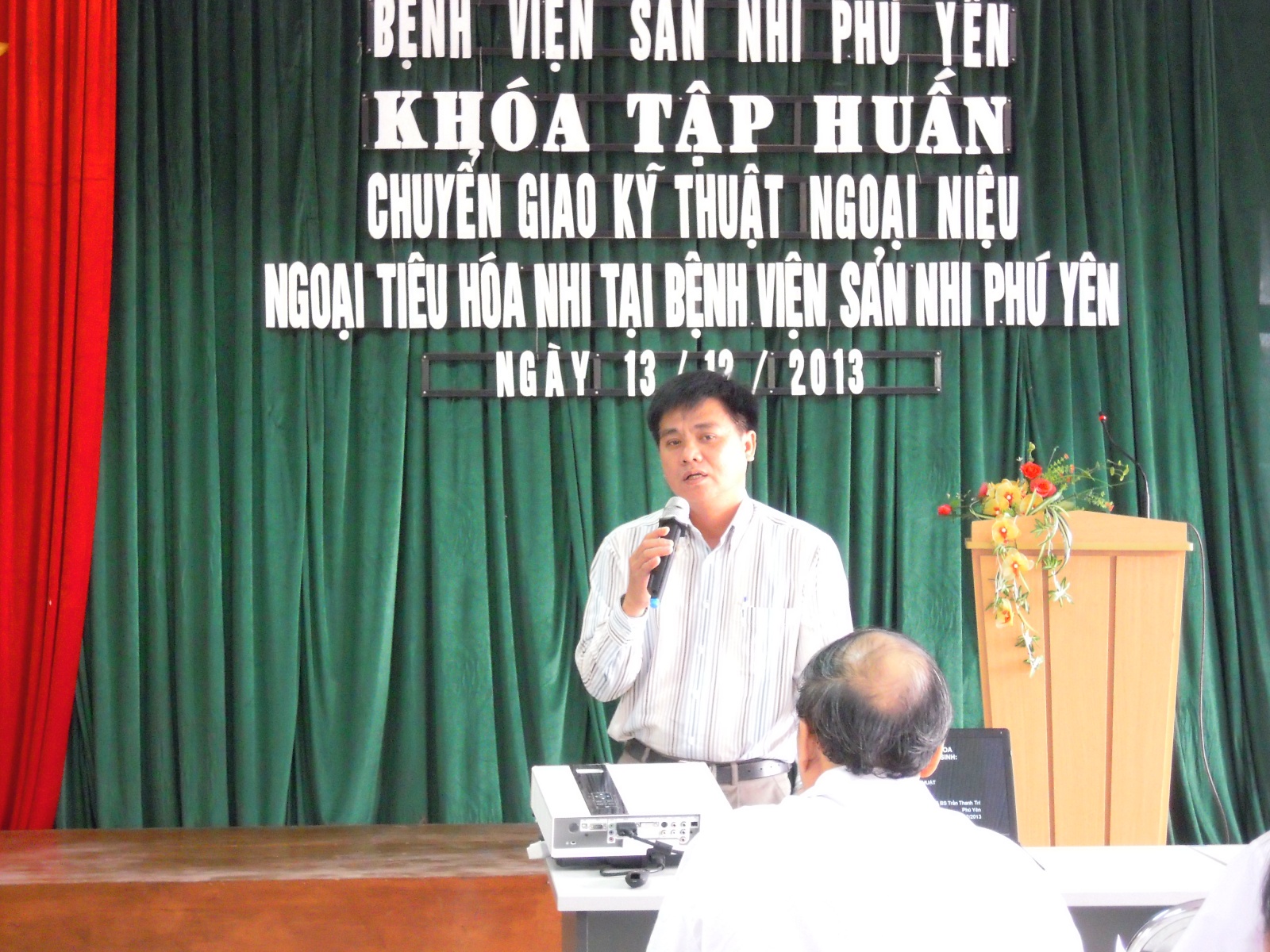Bác sĩ Giám đốc BV Sản Nhi Phú Yên phát biểu